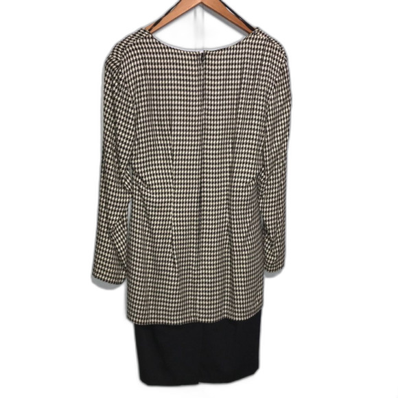 *Houndstooth Top with Attached Black Skirt - Size: 7/8* - Picture 4 of 12